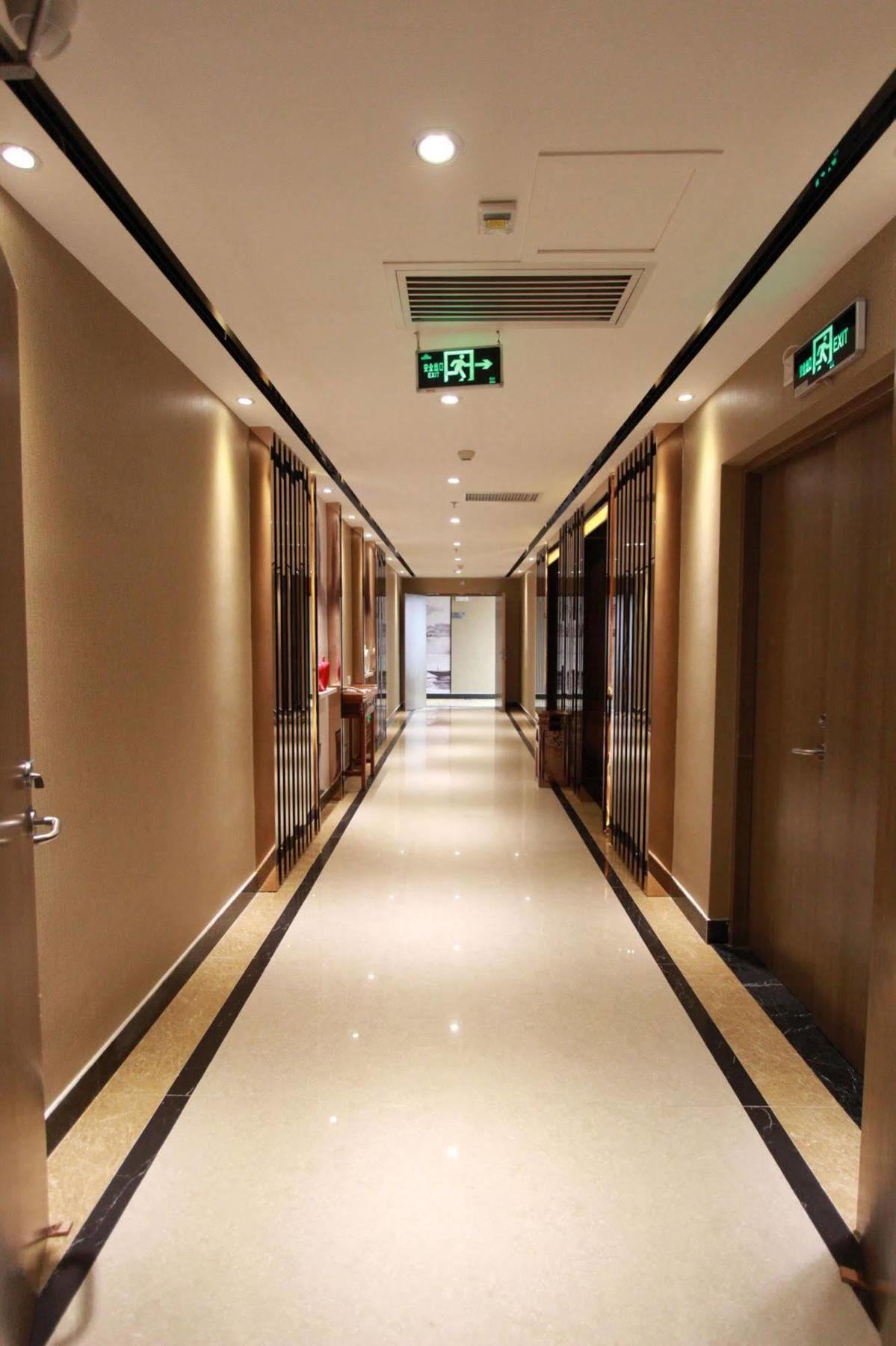 Guangzhou Boyi Hotel Extérieur photo