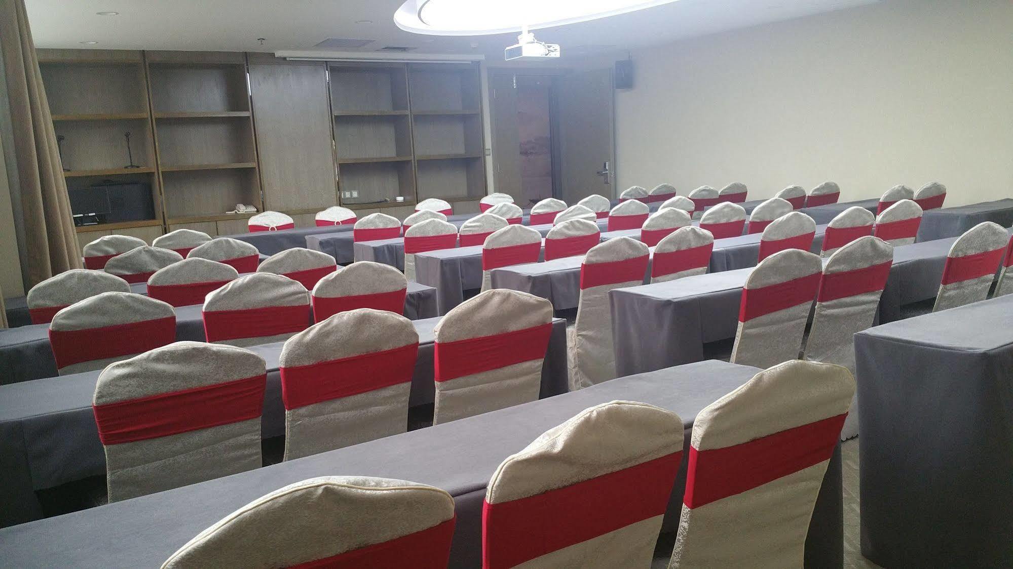 Guangzhou Boyi Hotel Extérieur photo